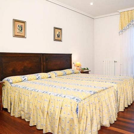 לאנס Apartamento Cuera Garaje Incluido מראה חיצוני תמונה