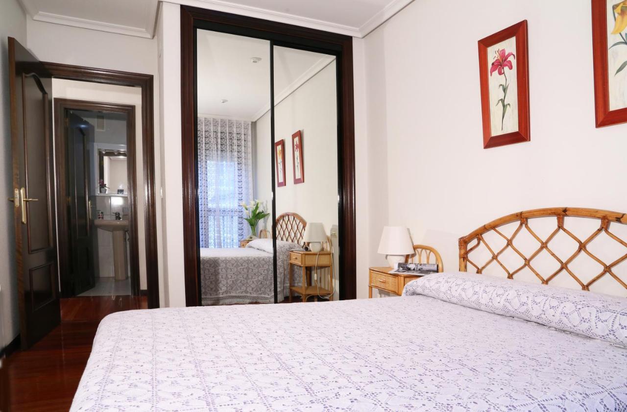 לאנס Apartamento Cuera Garaje Incluido מראה חיצוני תמונה