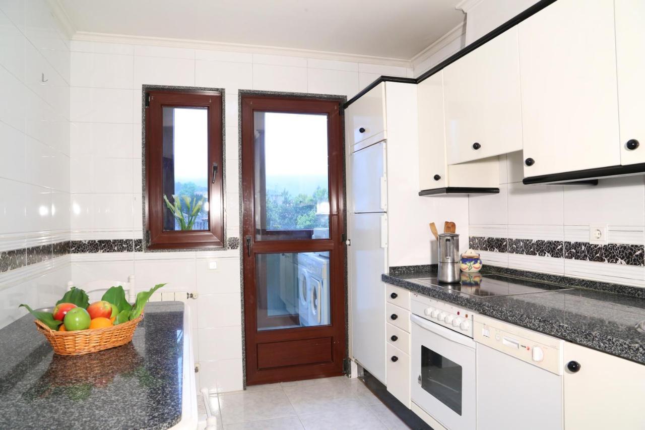 לאנס Apartamento Cuera Garaje Incluido מראה חיצוני תמונה