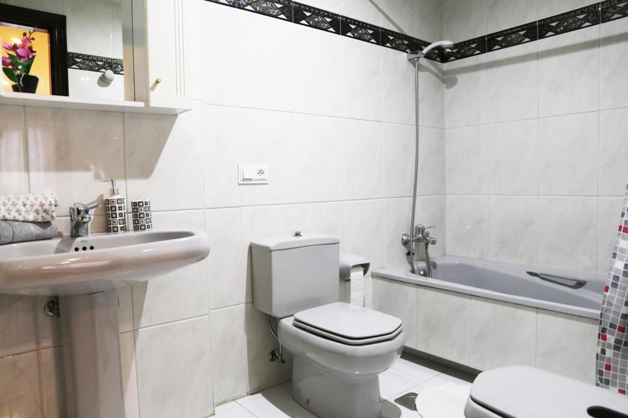 לאנס Apartamento Cuera Garaje Incluido מראה חיצוני תמונה